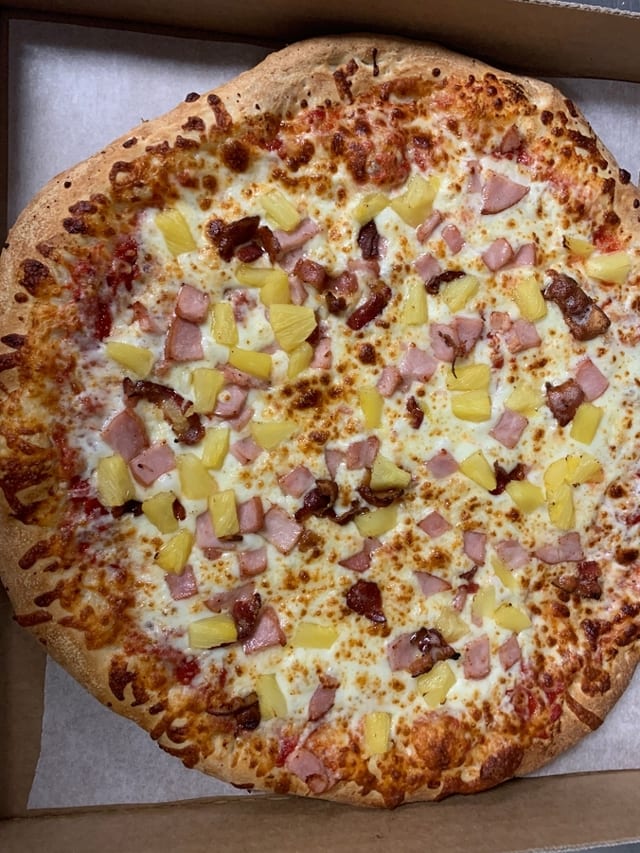 Small Hawaiian Pizza.